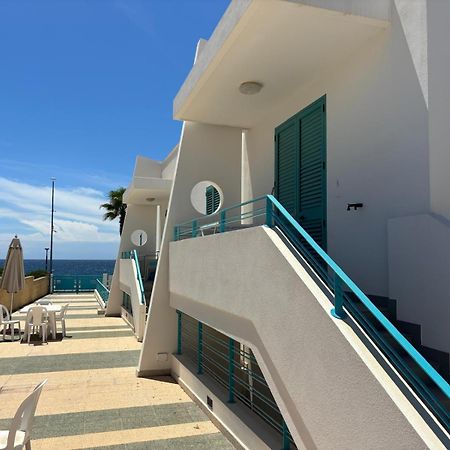 Terrazze Del Mare Aparthotel Racale Exterior photo
