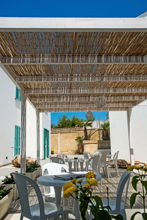 Terrazze Del Mare Aparthotel Racale Exterior photo