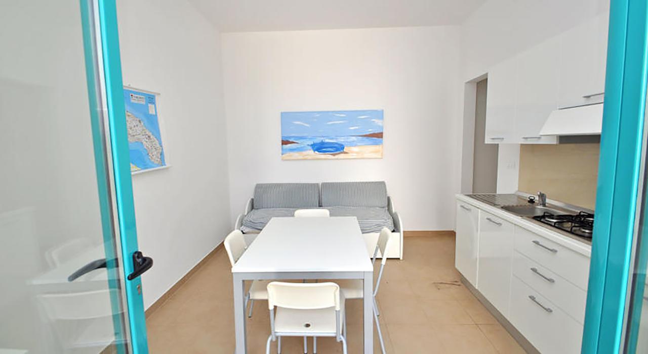 Terrazze Del Mare Aparthotel Racale Exterior photo